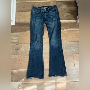 American Eagle Artist Jeans